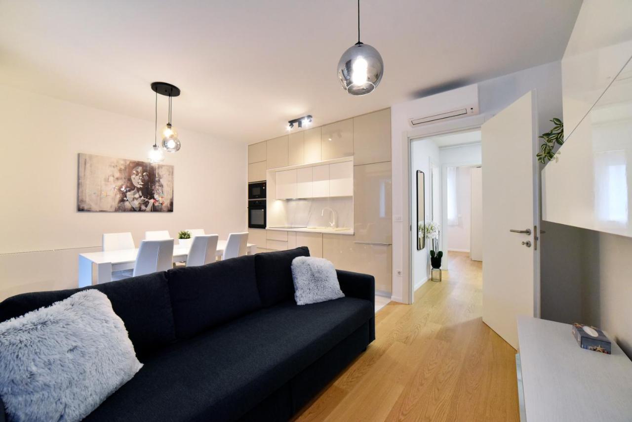 Ophelia Apartment With Parking Загреб Екстериор снимка