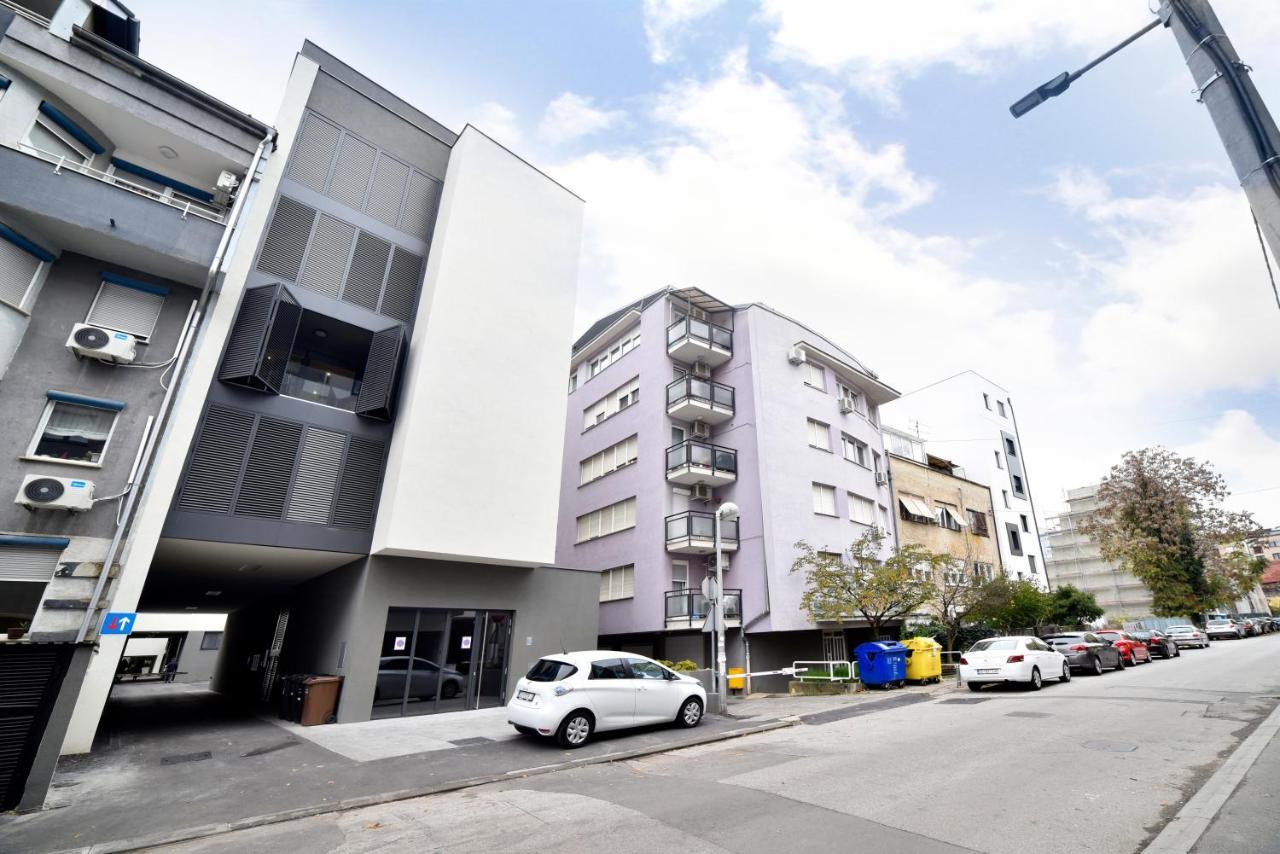 Ophelia Apartment With Parking Загреб Екстериор снимка