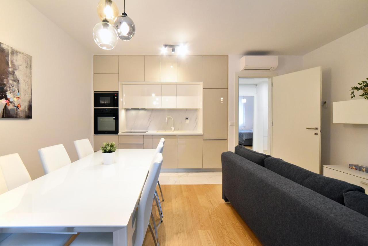 Ophelia Apartment With Parking Загреб Екстериор снимка